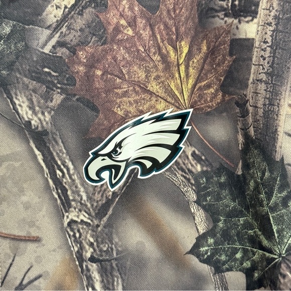Philadelphia Eagles Majestic Thermabase 1/4 Zip Camo Jacket Sweatshirt #1451 - Picture 6 of 8